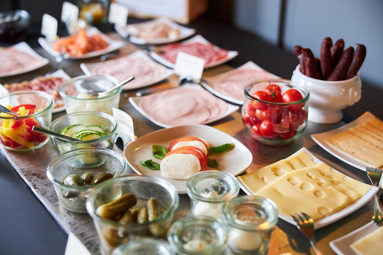 Erck- Flair Hotel & Restaurant Bad Schönborn Eksteriør billede