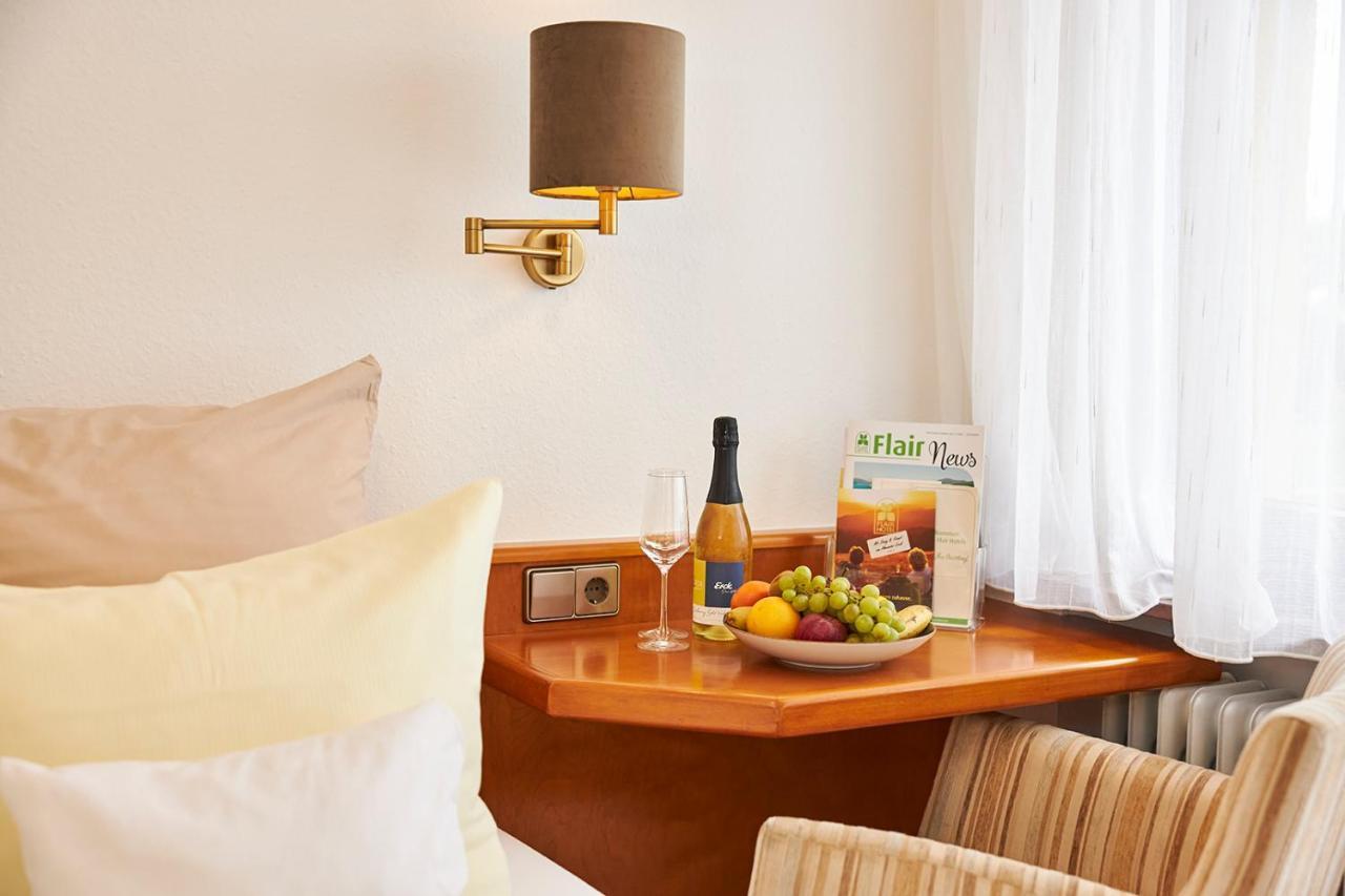 Erck- Flair Hotel & Restaurant Bad Schönborn Eksteriør billede
