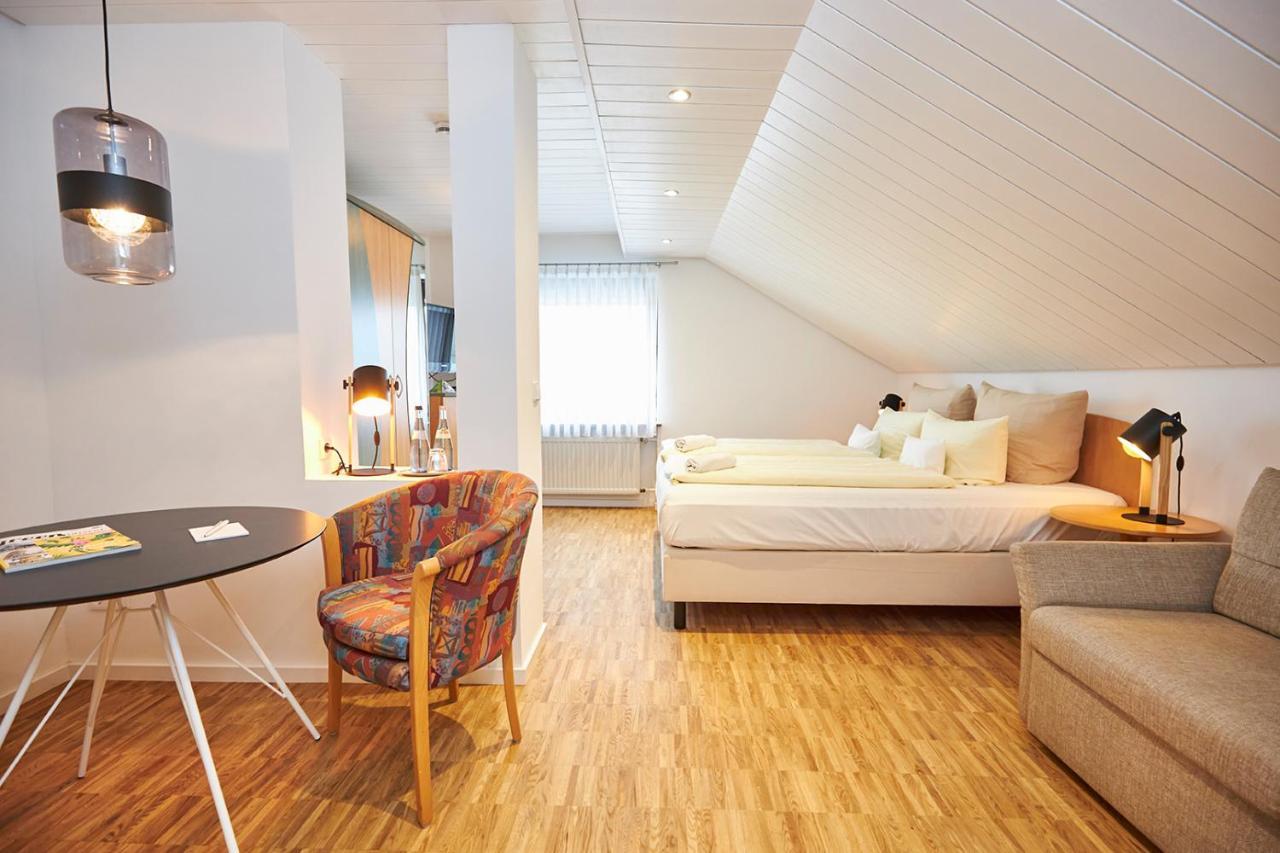 Erck- Flair Hotel & Restaurant Bad Schönborn Eksteriør billede